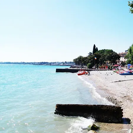 Maison Audrey Desenzano del Garda